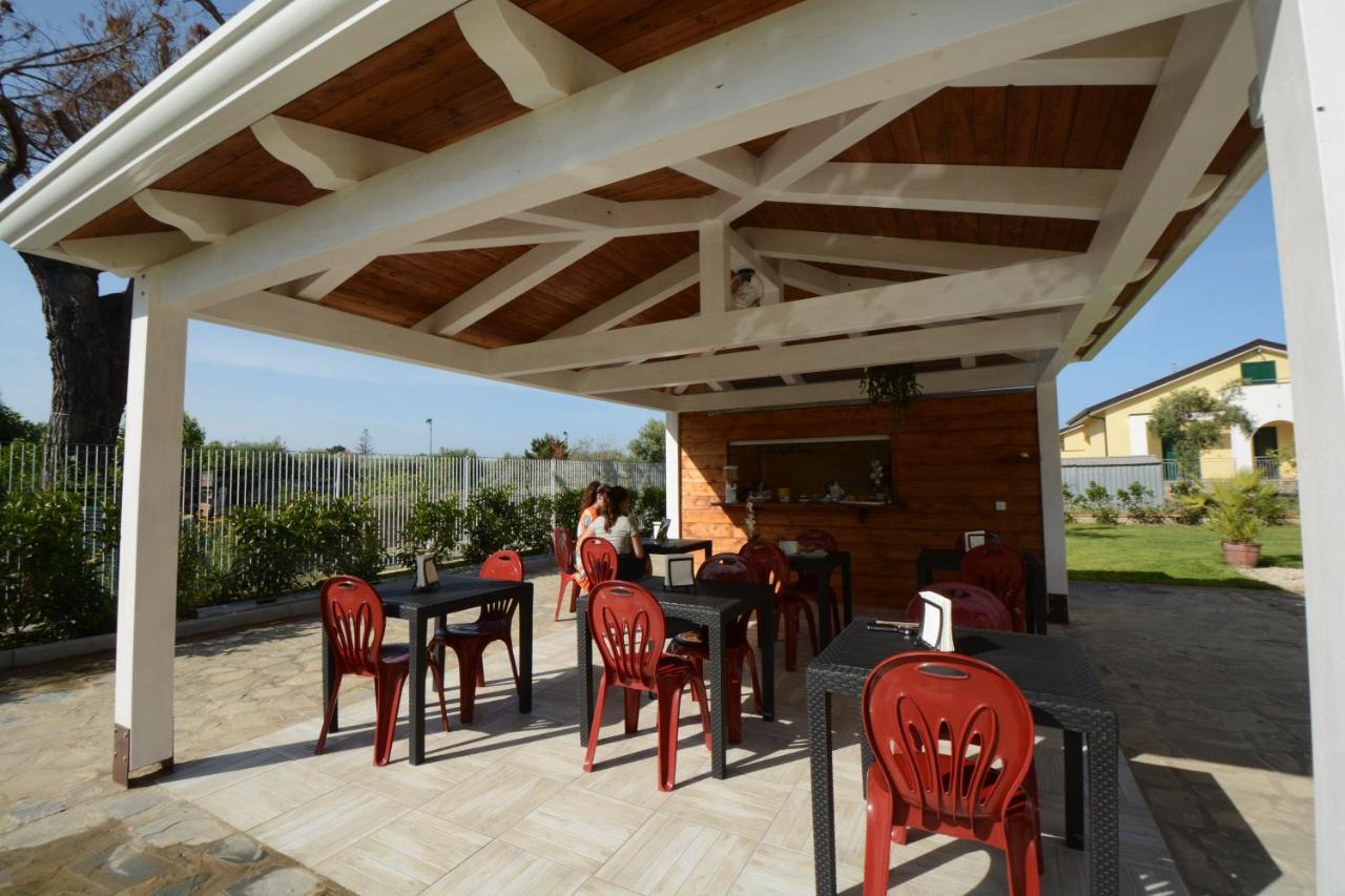 אשאה Askia Rooms & Breakfast מראה חיצוני תמונה