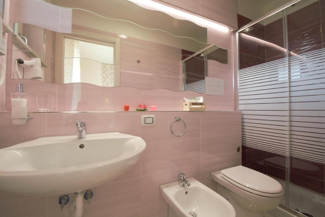 אשאה Askia Rooms & Breakfast מראה חיצוני תמונה