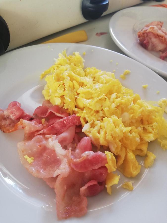 אשאה Askia Rooms & Breakfast מראה חיצוני תמונה